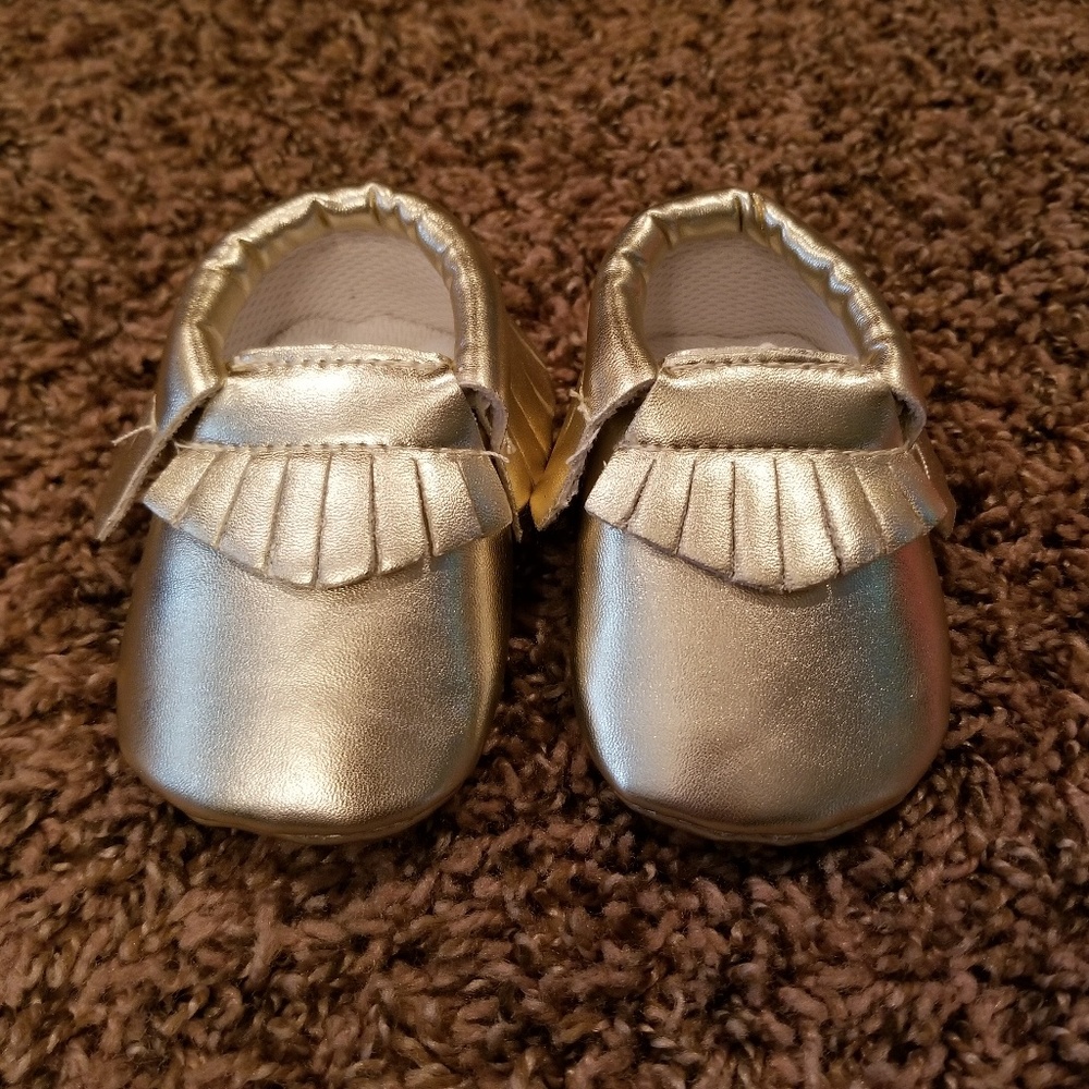 Infants moccasins